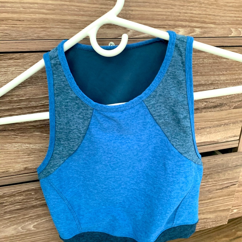 Yoga matching blue set. Xs top and pants